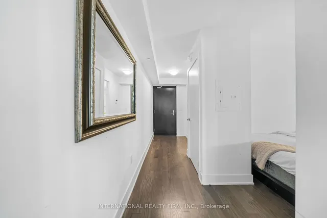 Additional property image - 955 Bay St Unit 617