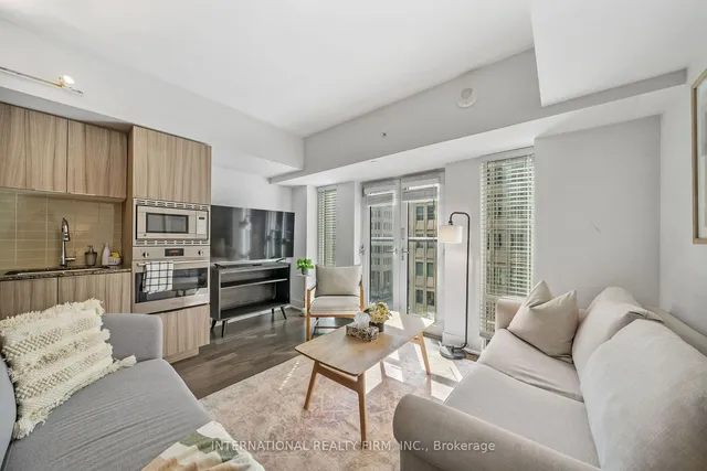 Additional property image - 955 Bay St Unit 617