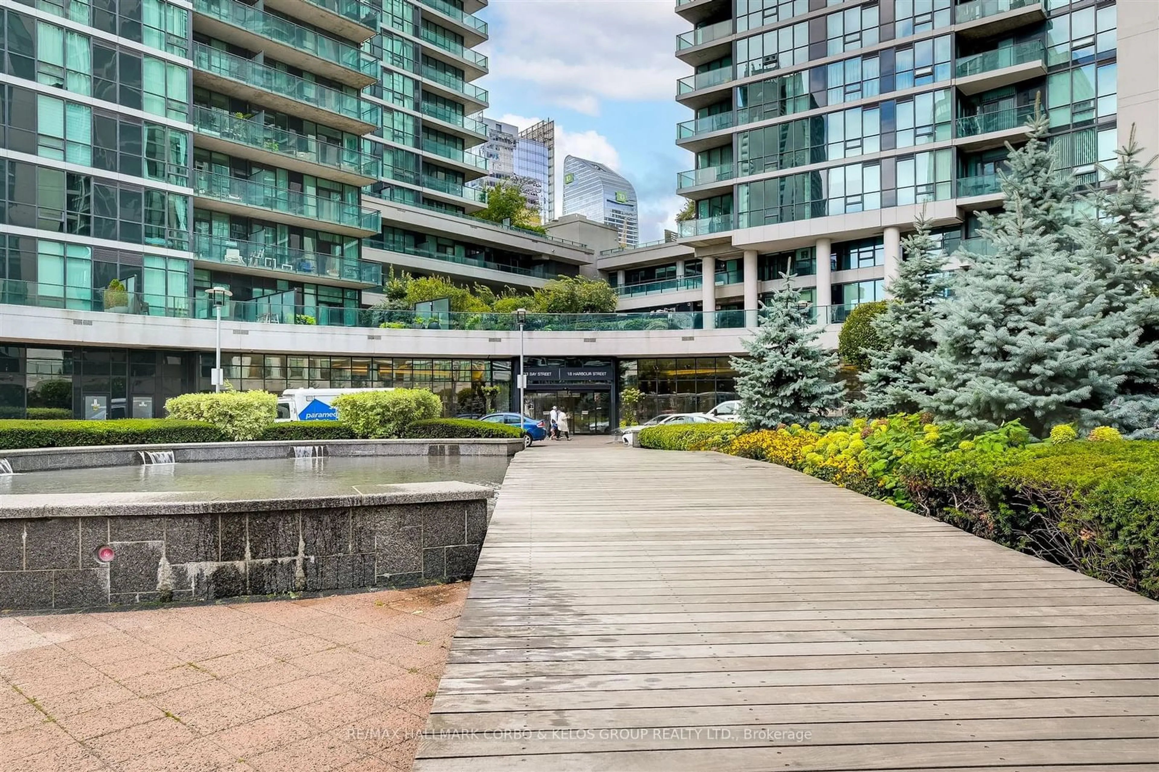 A pic from exterior of the house or condo for 18 Harbour St #1209, Toronto Ontario M5J 2Z6