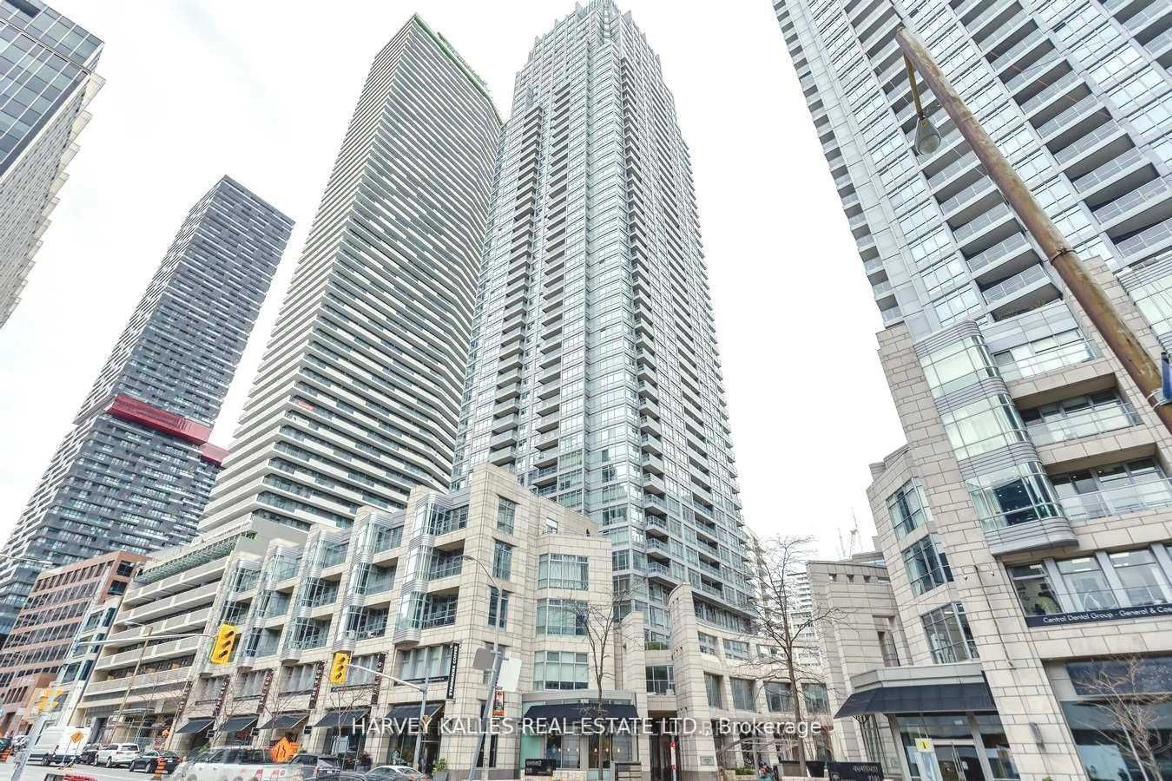 A pic from exterior of the house or condo, the street view for 2191 Yonge St #902, Toronto Ontario M4S 3H8