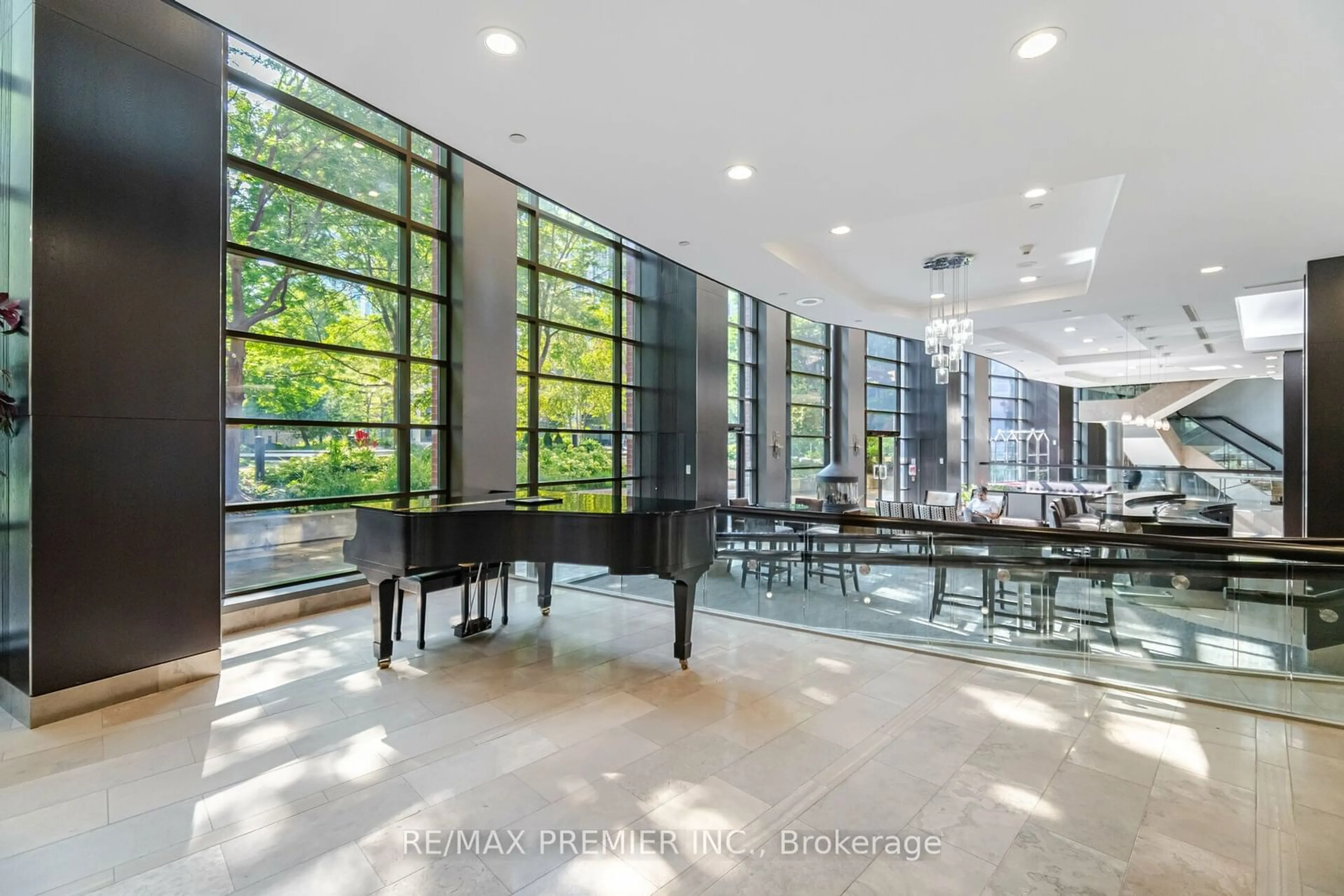 Indoor lobby, ceramic floors for 23 Sheppard Ave #1011, Toronto Ontario M2N 0C8