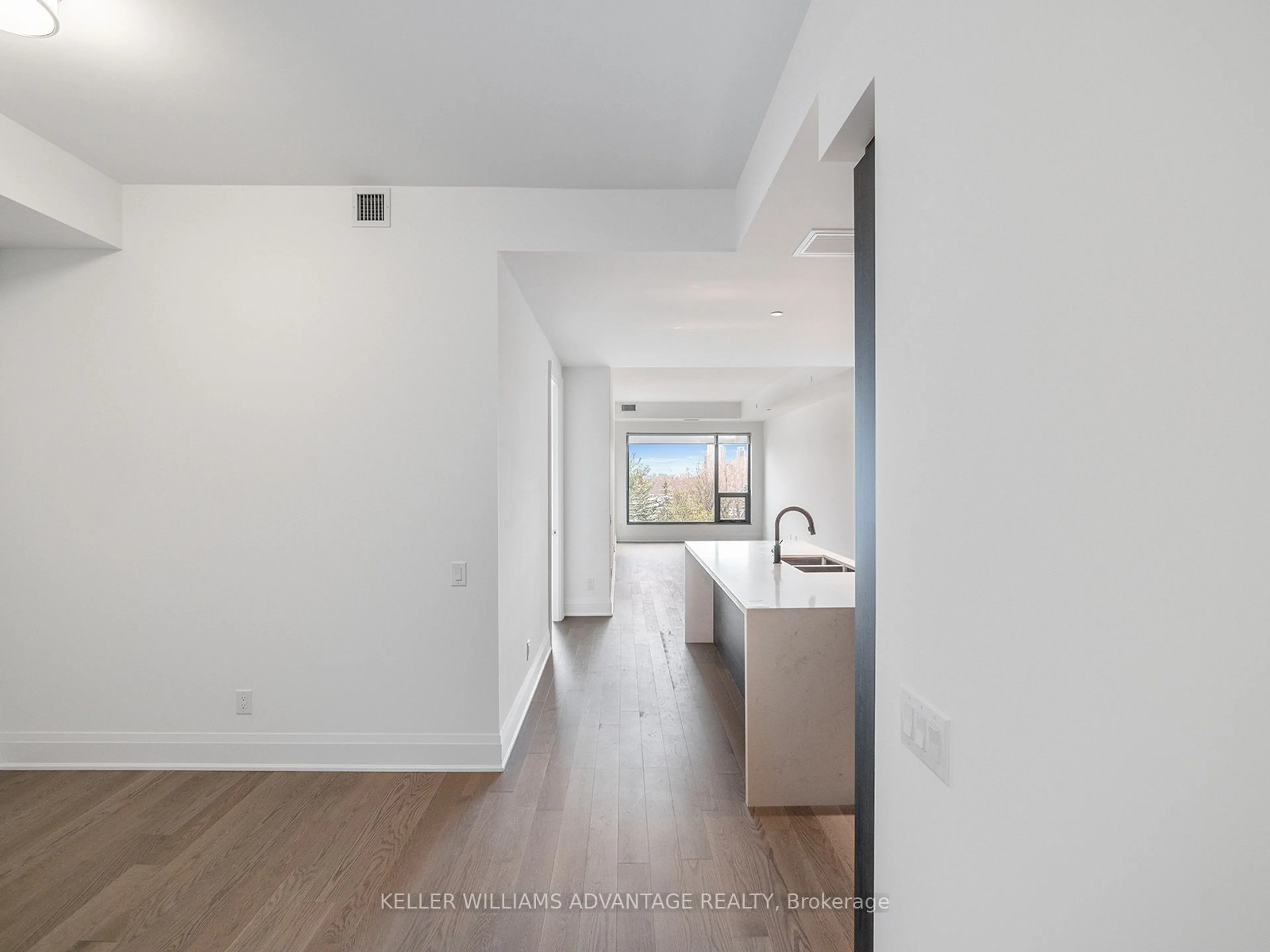 A pic of a room, not visible floor for 280 Howland Ave #612, Toronto Ontario M5R 0C3