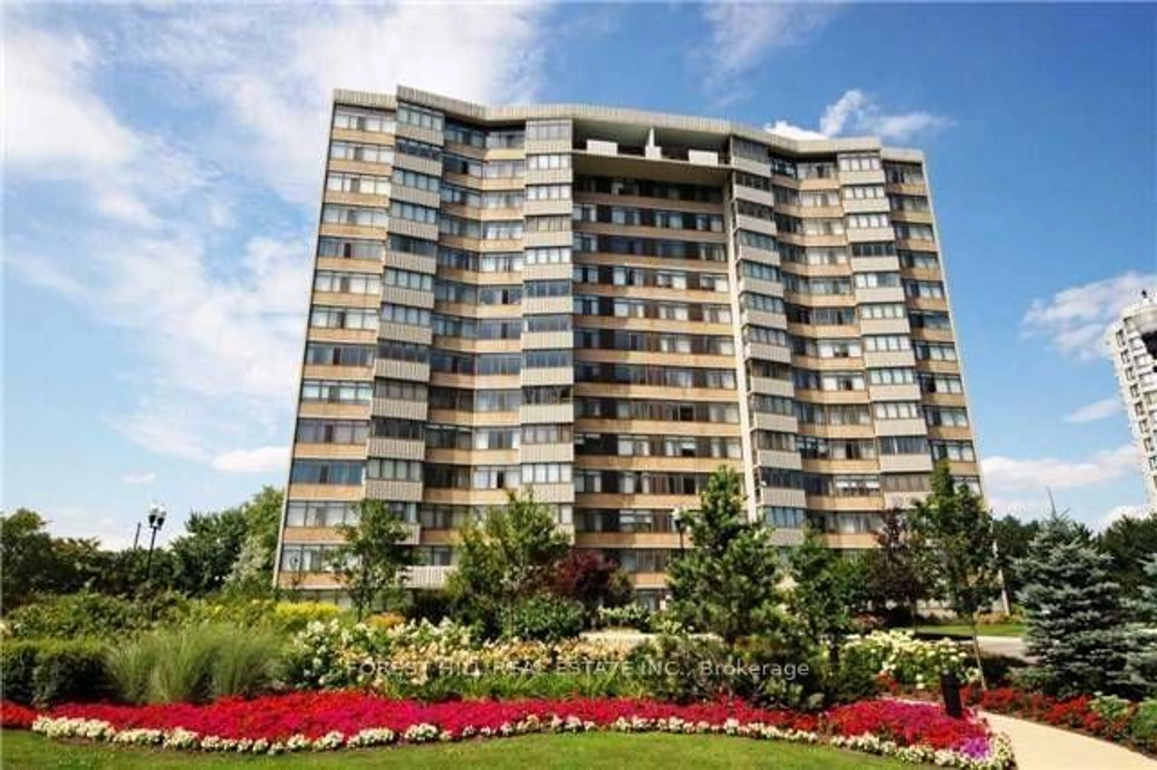 A pic from exterior of the house or condo for 1201 Steeles Ave #1107, Toronto Ontario M2R 3K1