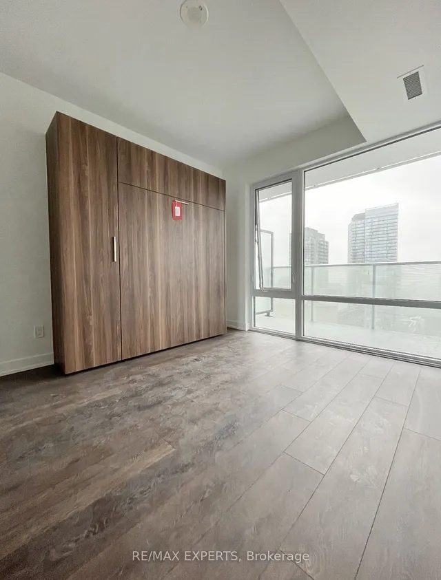 Additional property image - 501 Yonge St Unit 3213