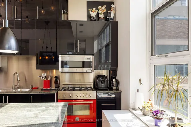 Additional property image - 155 Dalhousie St Unit PH1