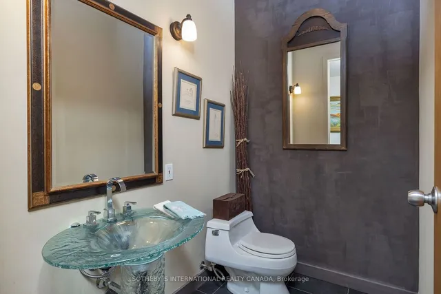Additional property image - 155 Dalhousie St Unit PH1