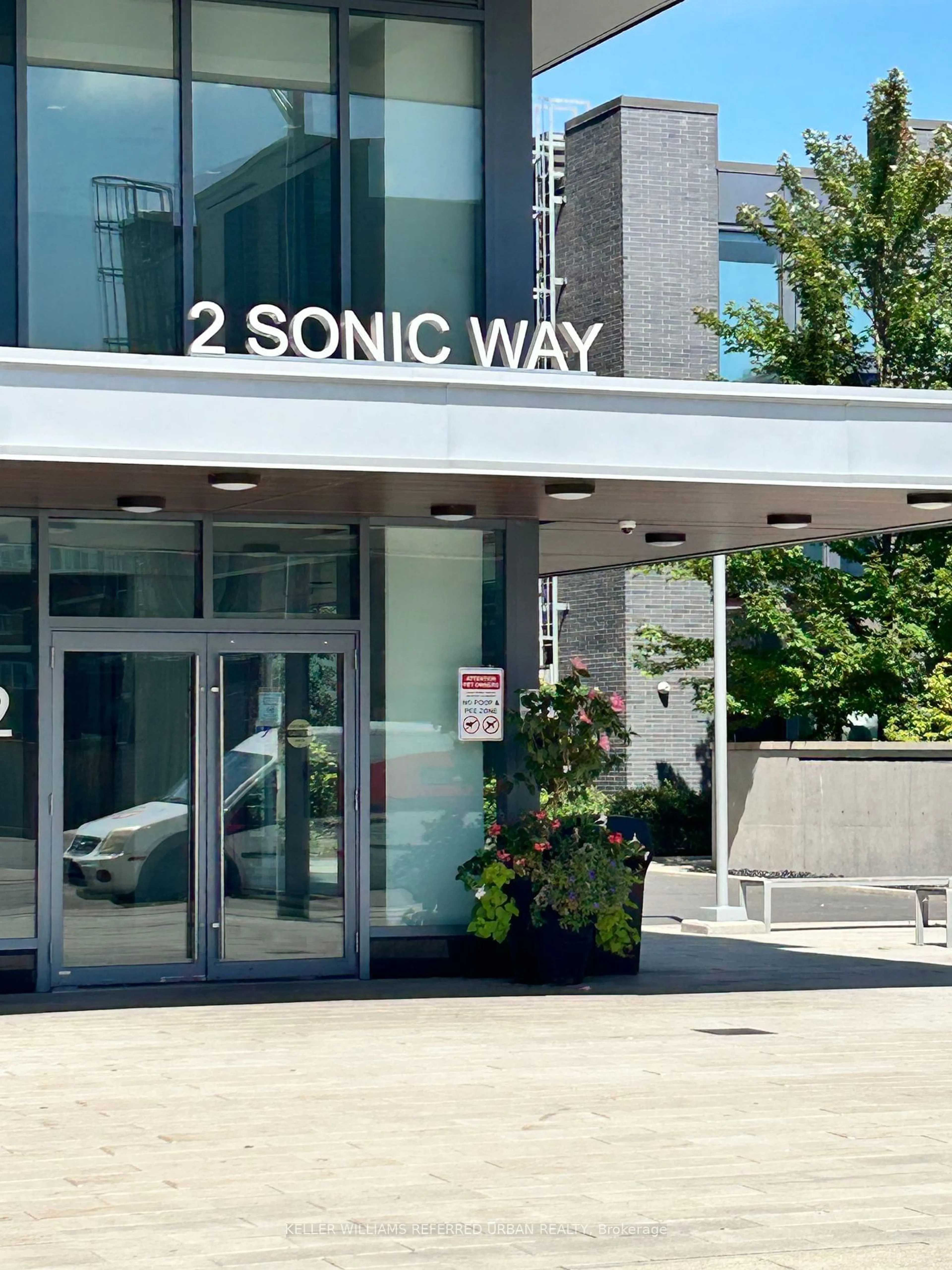 Outside view for 2 Sonic Way #1109, Toronto Ontario M3C 0P2