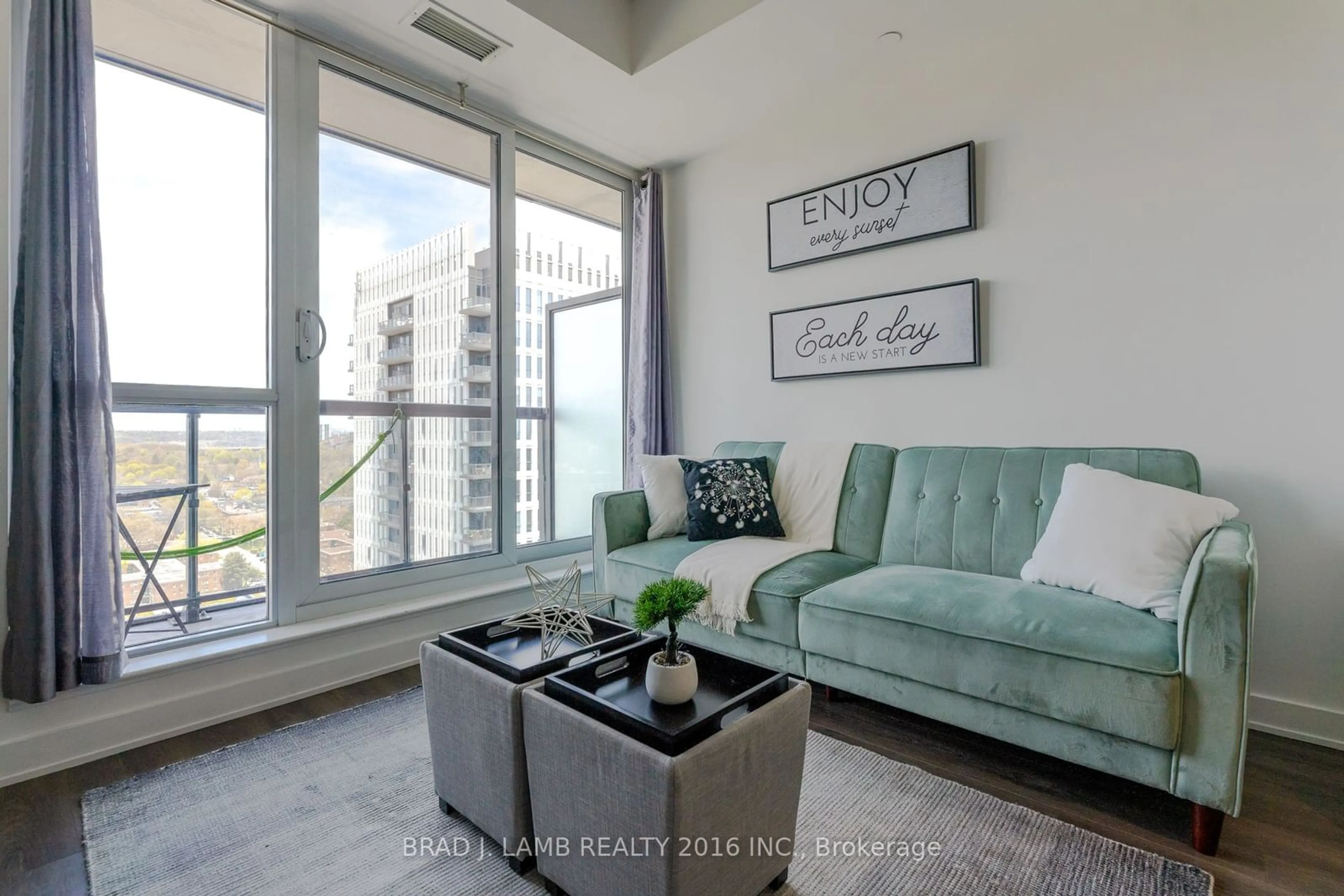 Living room for 55 Regent Park Blvd #2110, Toronto Ontario M5A 0C2