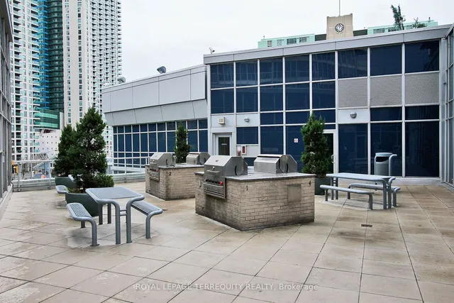 Additional property image - 8 York St Unit 3604