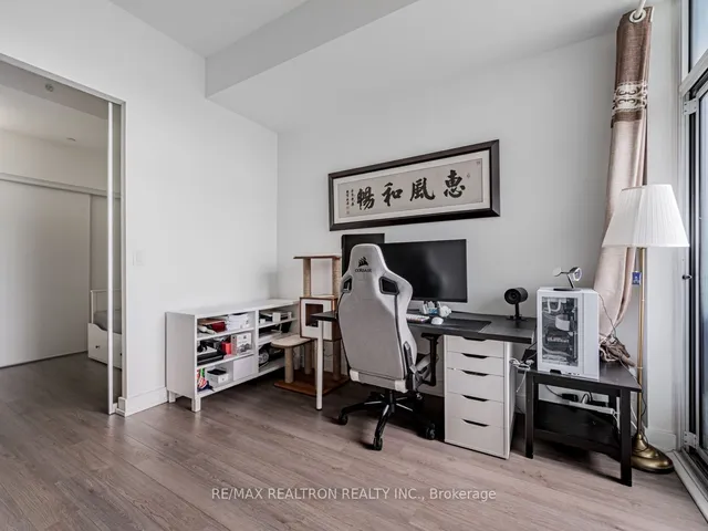 Additional property image - 6 Parkwood Ave Unit 616