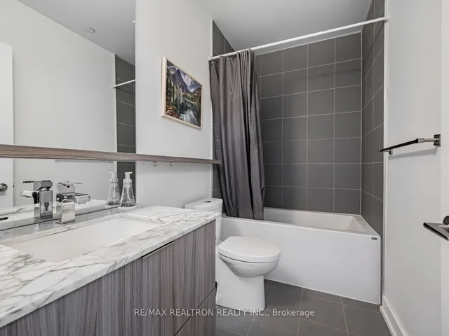 Additional property image - 6 Parkwood Ave Unit 616
