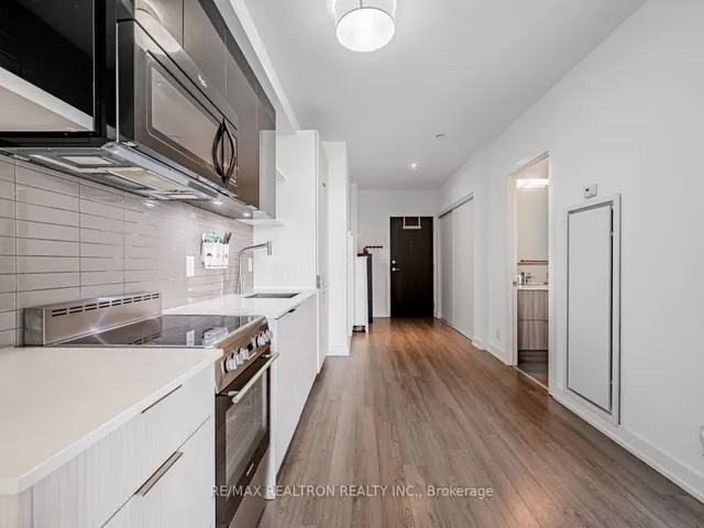 Additional property image - 6 Parkwood Ave Unit 616