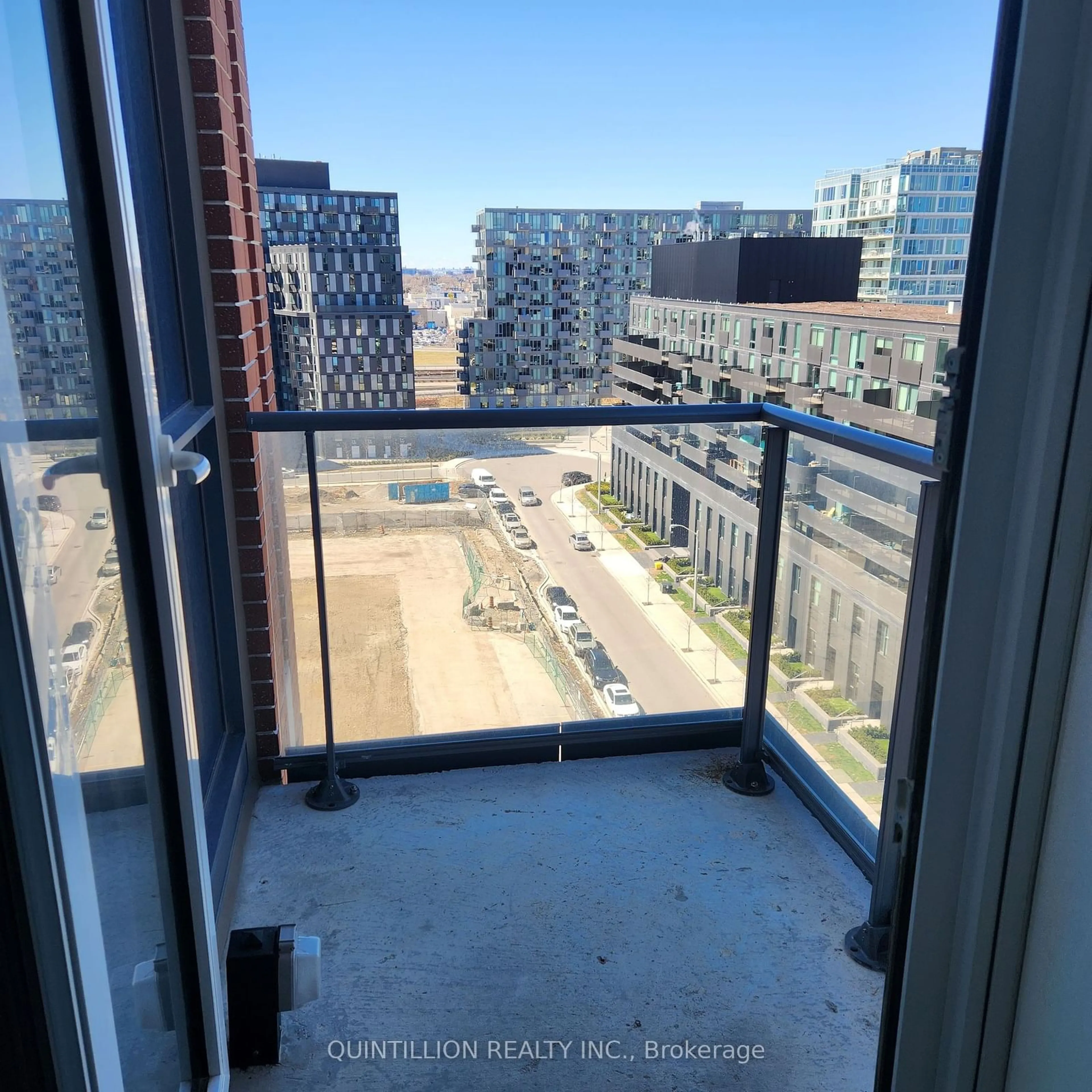 Balcony in the apartment, city buildings view from balcony for 31 Tippett Rd #1015, Toronto Ontario M3H 0C8