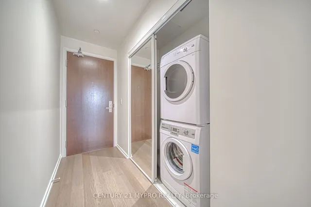 Additional property image - 70 Temperance St Unit 4911