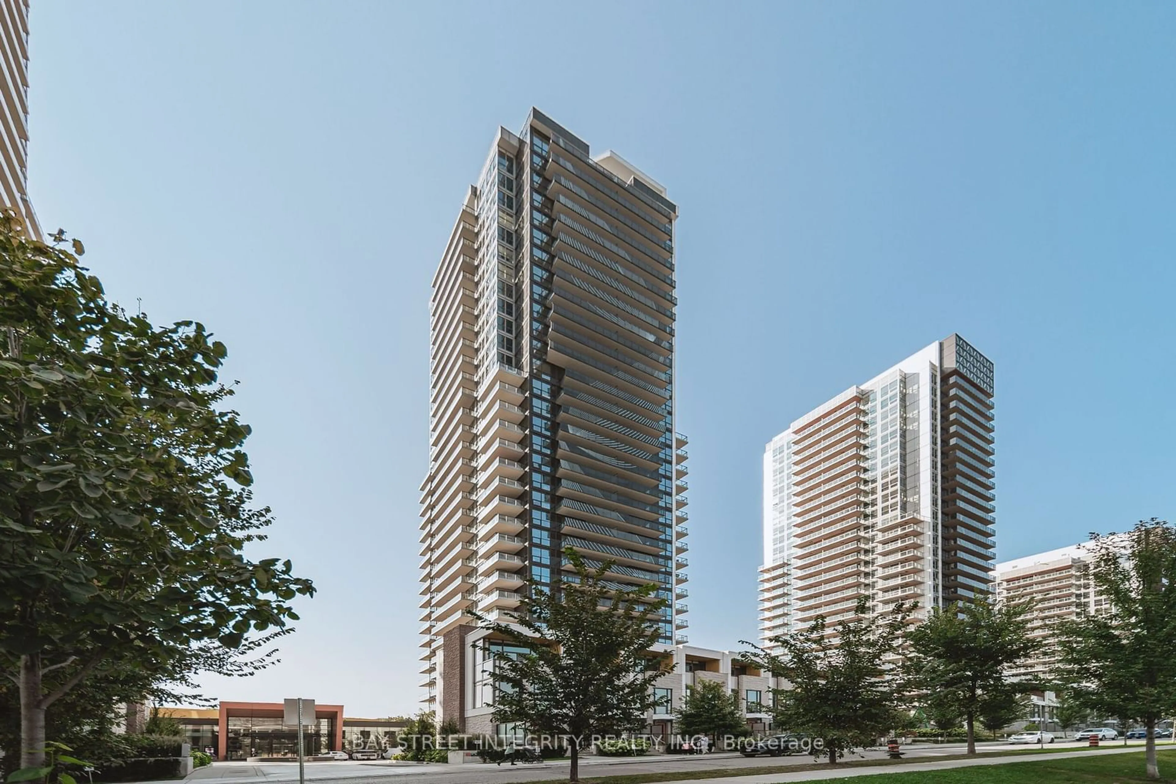 A pic from exterior of the house or condo for 85 McMahon Dr #2111, Toronto Ontario M2K 0H1