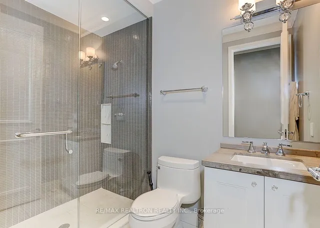 Additional property image - 311 Bay St Unit 3801
