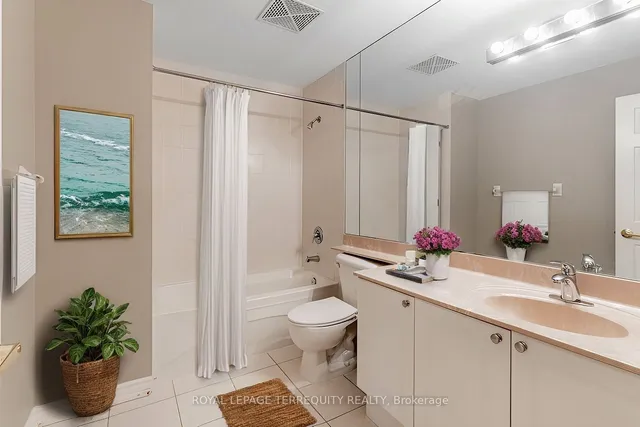 Additional property image - 16 Dallimore Circ Unit 113