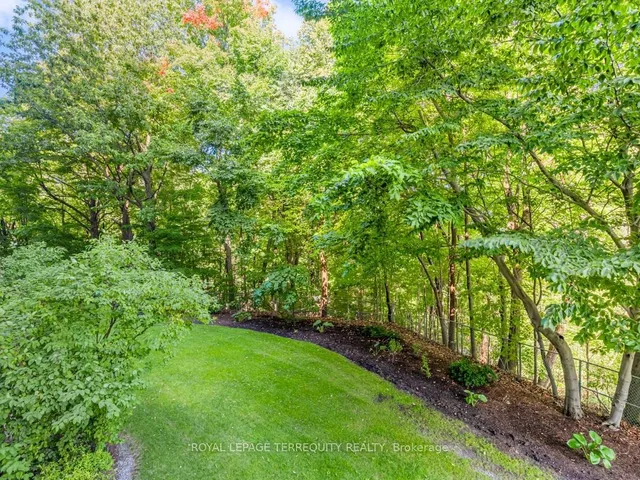 Additional property image - 16 Dallimore Circ Unit 113