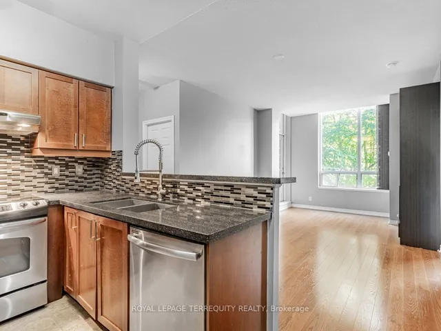 Additional property image - 16 Dallimore Circ Unit 113