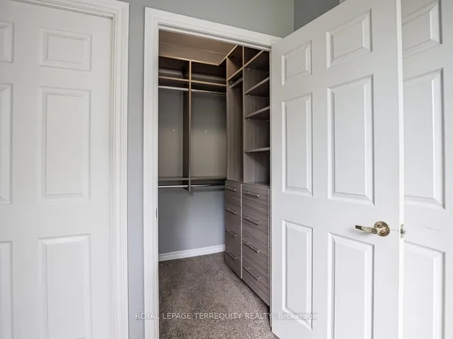 Additional property image - 16 Dallimore Circ Unit 113
