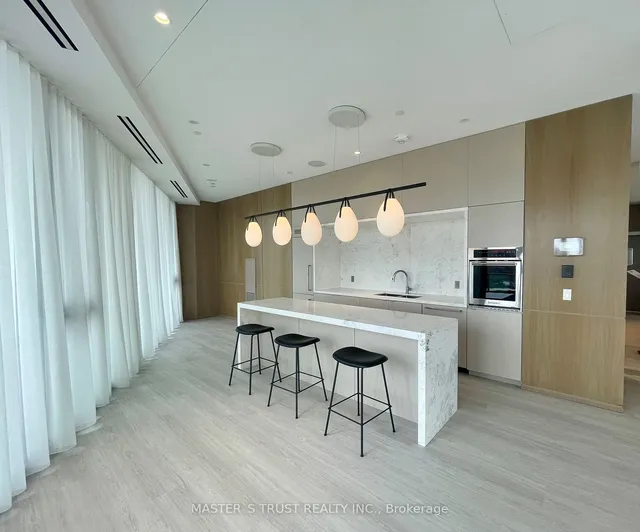Additional property image - 575 Bloor St Unit 208