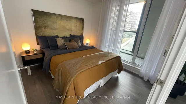 Additional property image - 575 Bloor St Unit 208