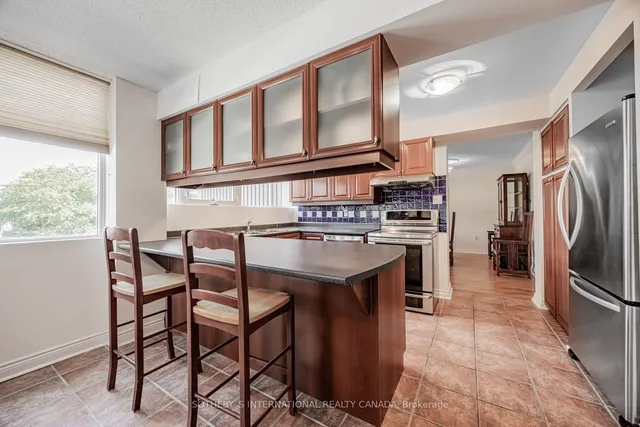Additional property image - 256 Jarvis St Unit 3B