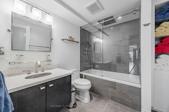 Additional property image - 256 Jarvis St Unit 3B