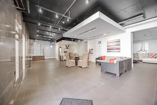 Additional property image - 256 Jarvis St Unit 3B