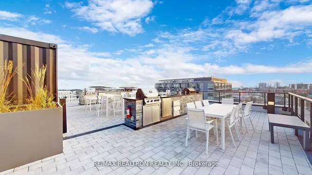 Additional property image - 135 East Liberty St Unit 1512
