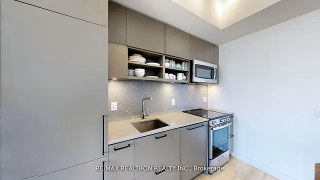 Additional property image - 135 East Liberty St Unit 1512