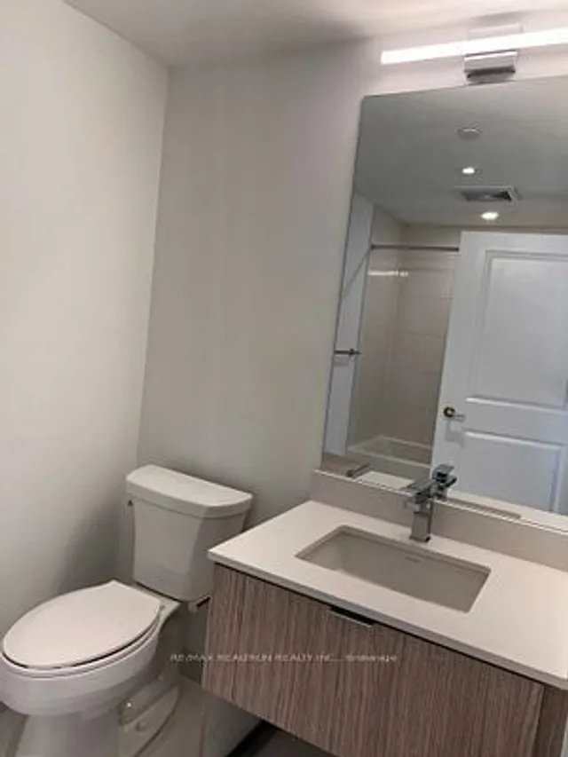 Additional property image - 395 Bloor St Unit 2302
