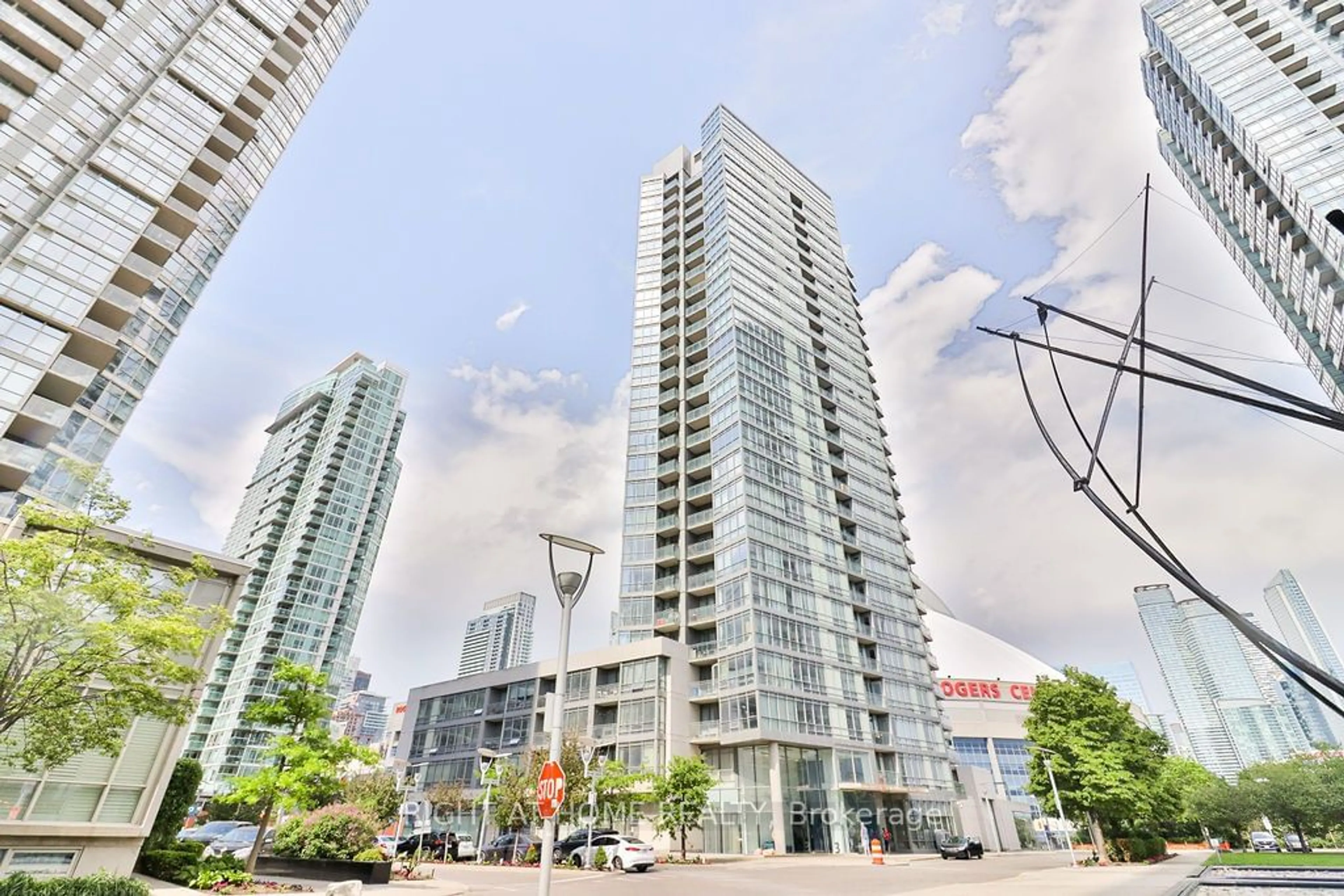 A pic from exterior of the house or condo, the street view for 3 Navy Wharf Crt #1211, Toronto Ontario M5V 3V1