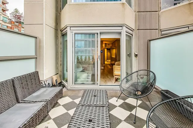 Additional property image - 155 Yorkville Ave Unit 413