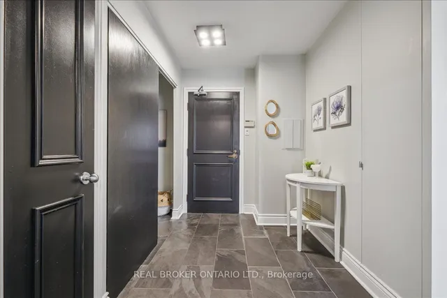 Additional property image - 25 Maitland St Unit 409