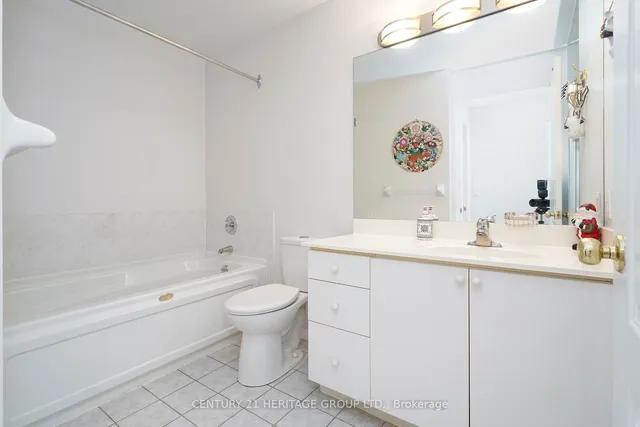 Additional property image - 28 Sommerset Way Unit 1506