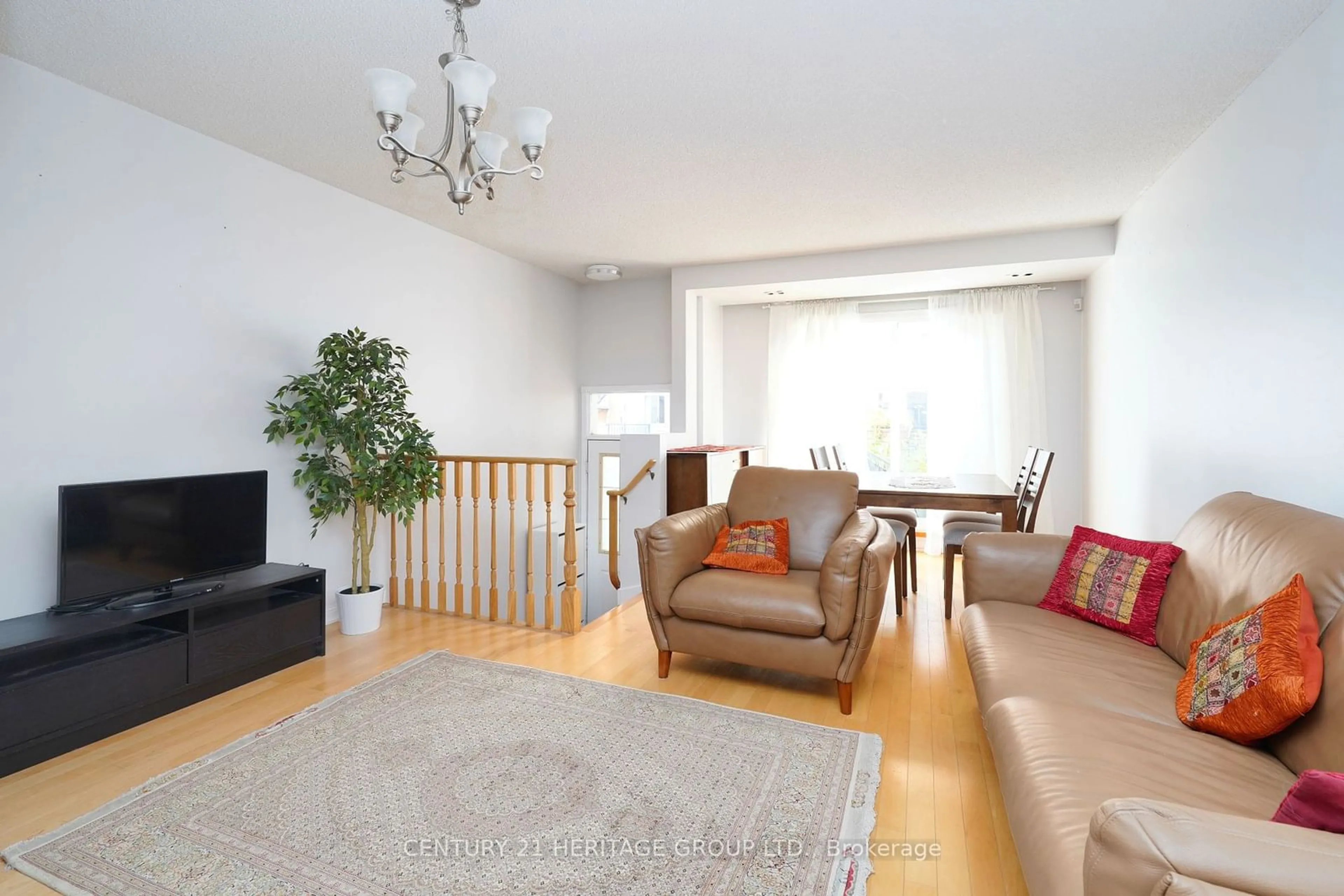 Living room, wood floors for 28 Sommerset Way #1506, Toronto Ontario M2N 6W7