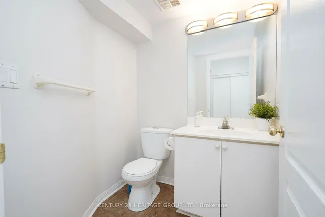 Additional property image - 28 Sommerset Way Unit 1506