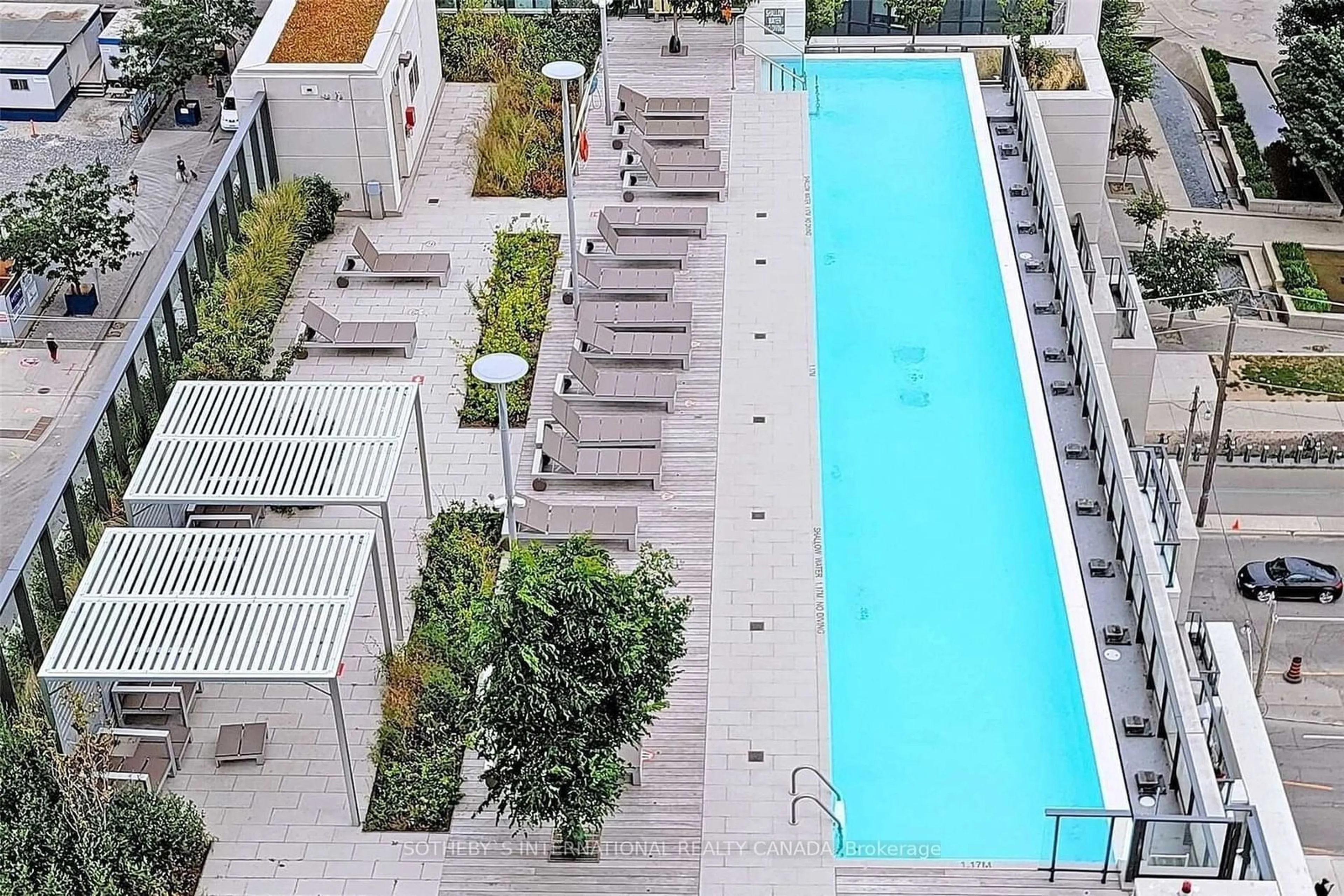 Indoor or outdoor pool for 16 Bonnycastle St #PH 4404, Toronto Ontario M5A 4M6