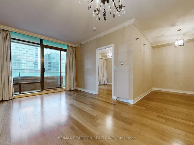 Additional property image - 18 Yorkville Ave Unit 2504