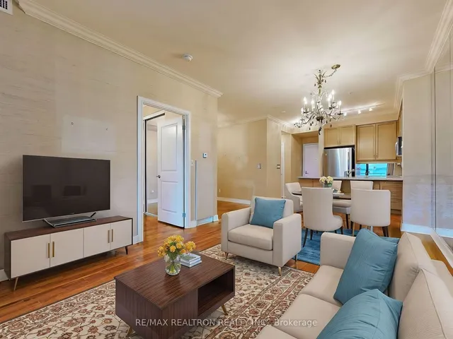 Additional property image - 18 Yorkville Ave Unit 2504