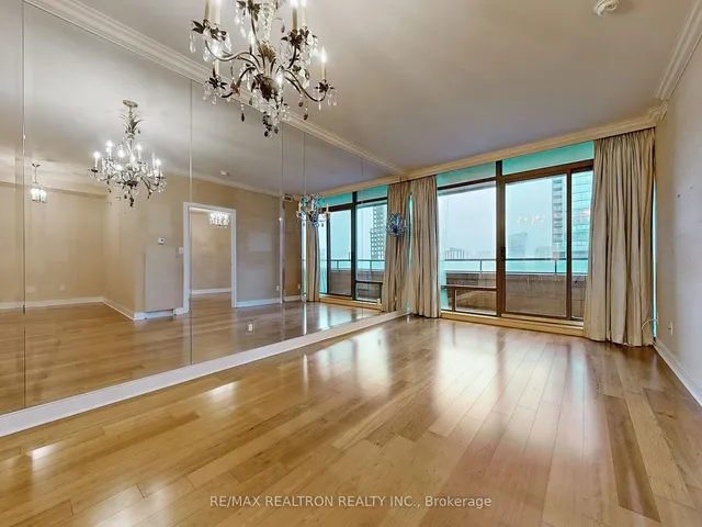 Additional property image - 18 Yorkville Ave Unit 2504