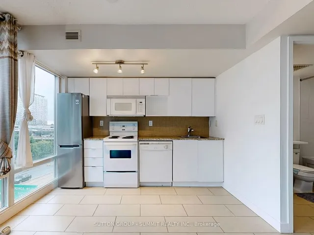 Additional property image - 15 Brunel Crt Unit 523