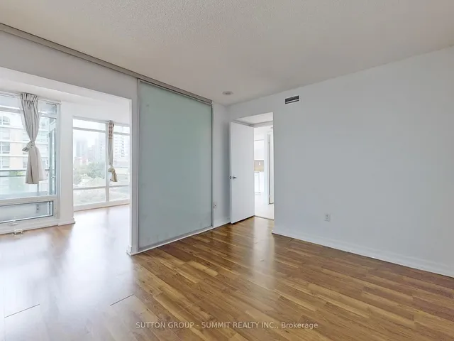 Additional property image - 15 Brunel Crt Unit 523