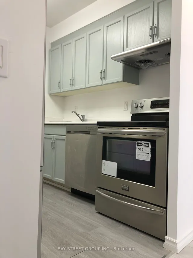 Additional property image - 284 Bloor St Unit 308
