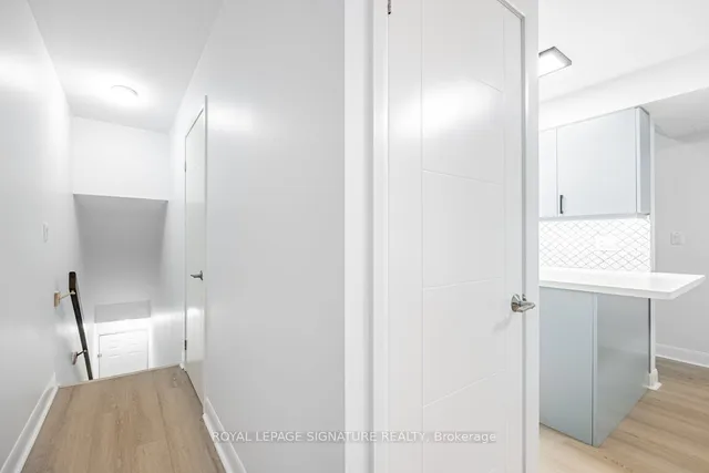 Additional property image - 415 Jarvis St Unit 401