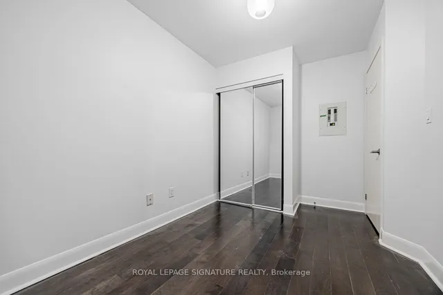Additional property image - 415 Jarvis St Unit 401