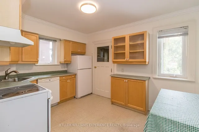 Additional property image - 290 Arlington Ave