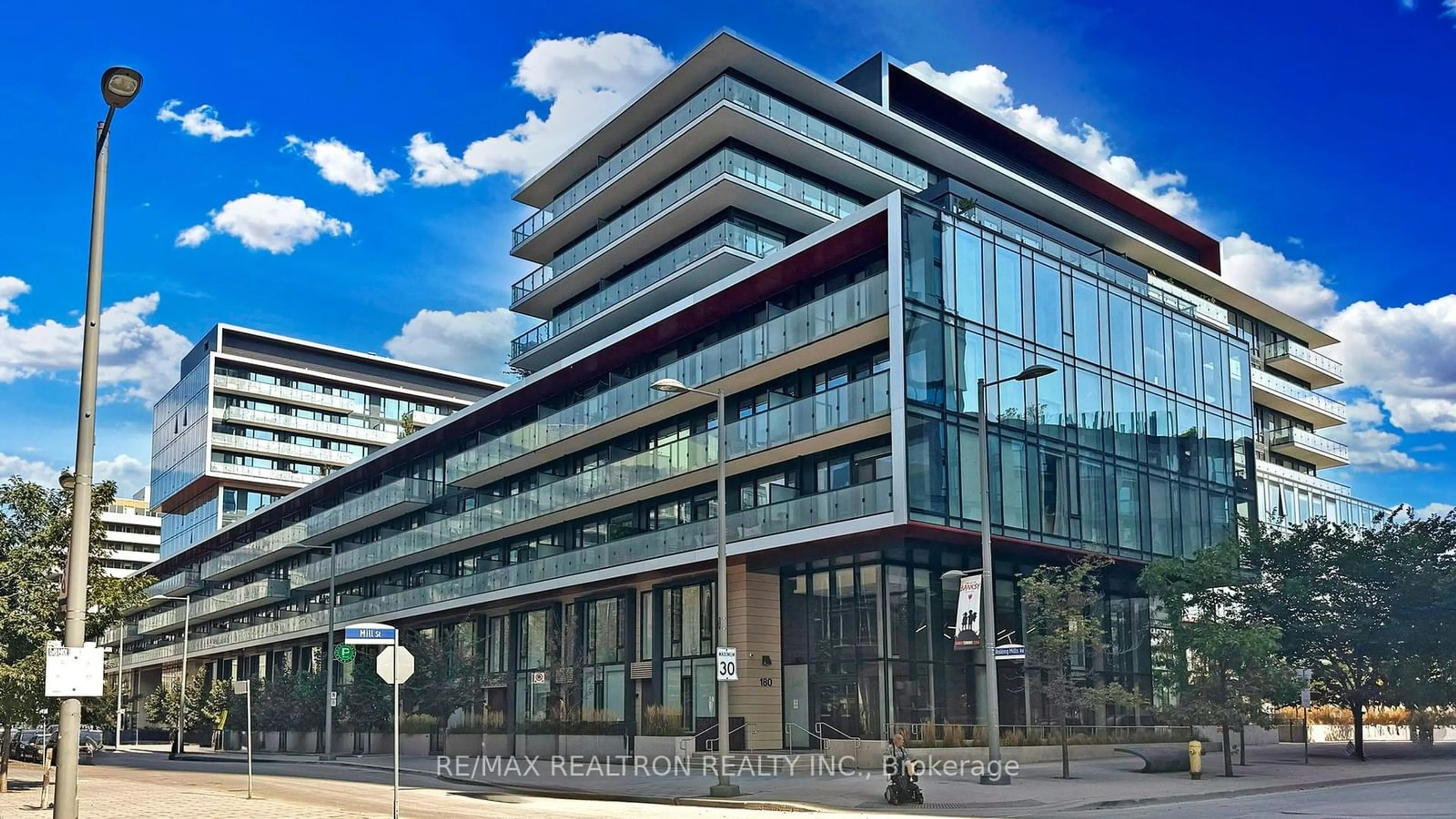 Outside view for 180 Mill St #S521, Toronto Ontario M5A 0V7