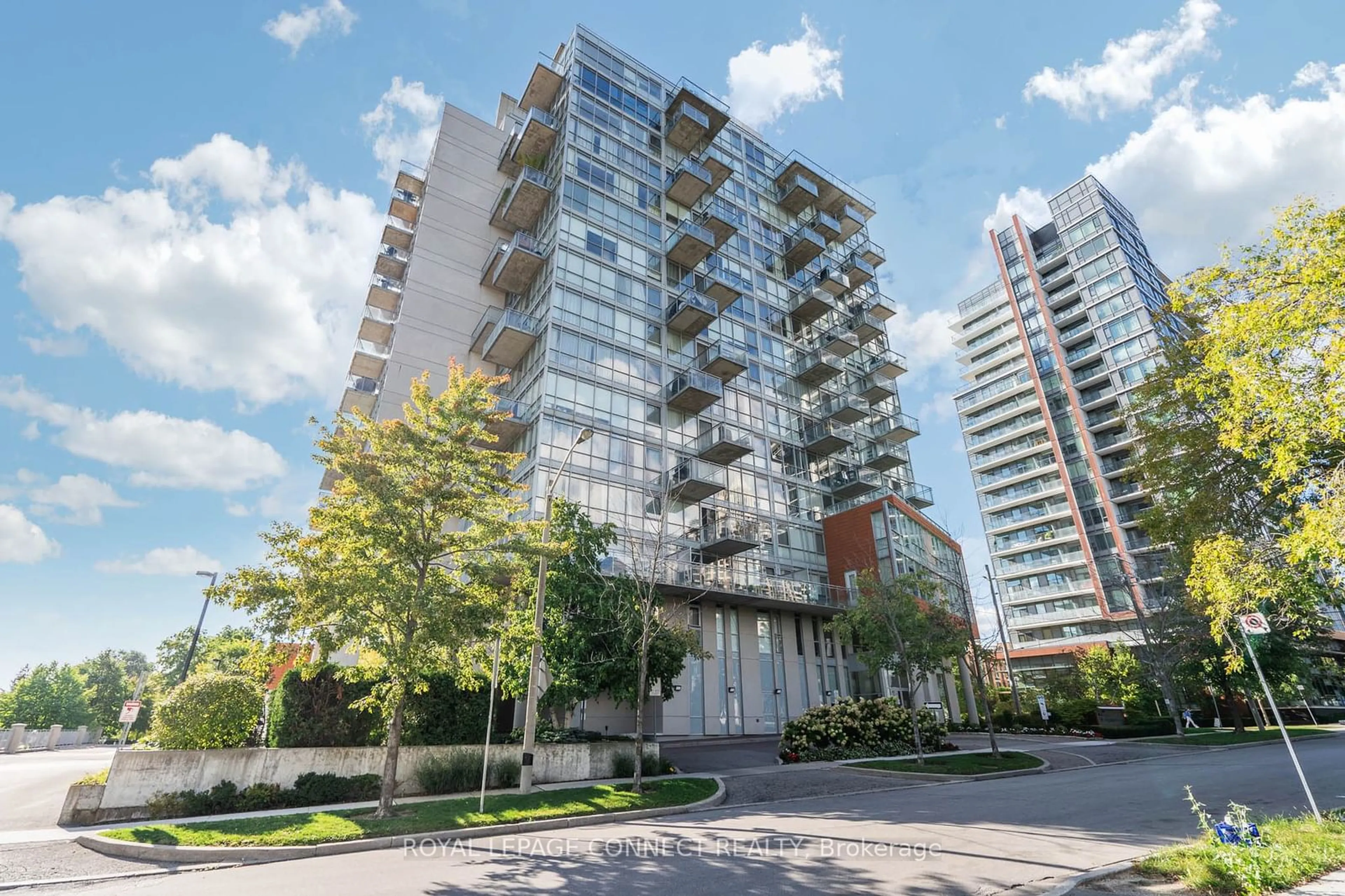 A pic from exterior of the house or condo, the front or back of building for 30 Canterbury Pl #310, Toronto Ontario M2N 0B9